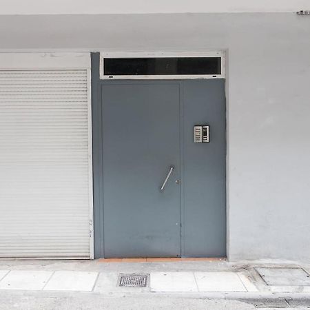 Stunning Flat With Lovely Terrace & Parking Garage เอเธนส์ ภายนอก รูปภาพ